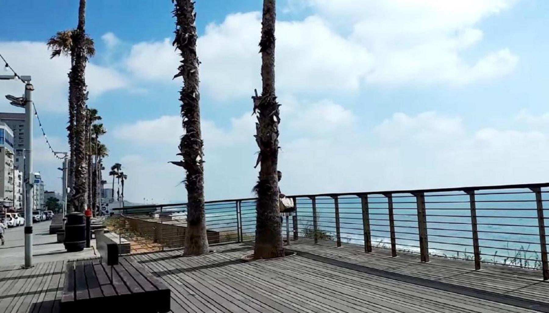 Motel Hofim Bat Yam Exterior foto