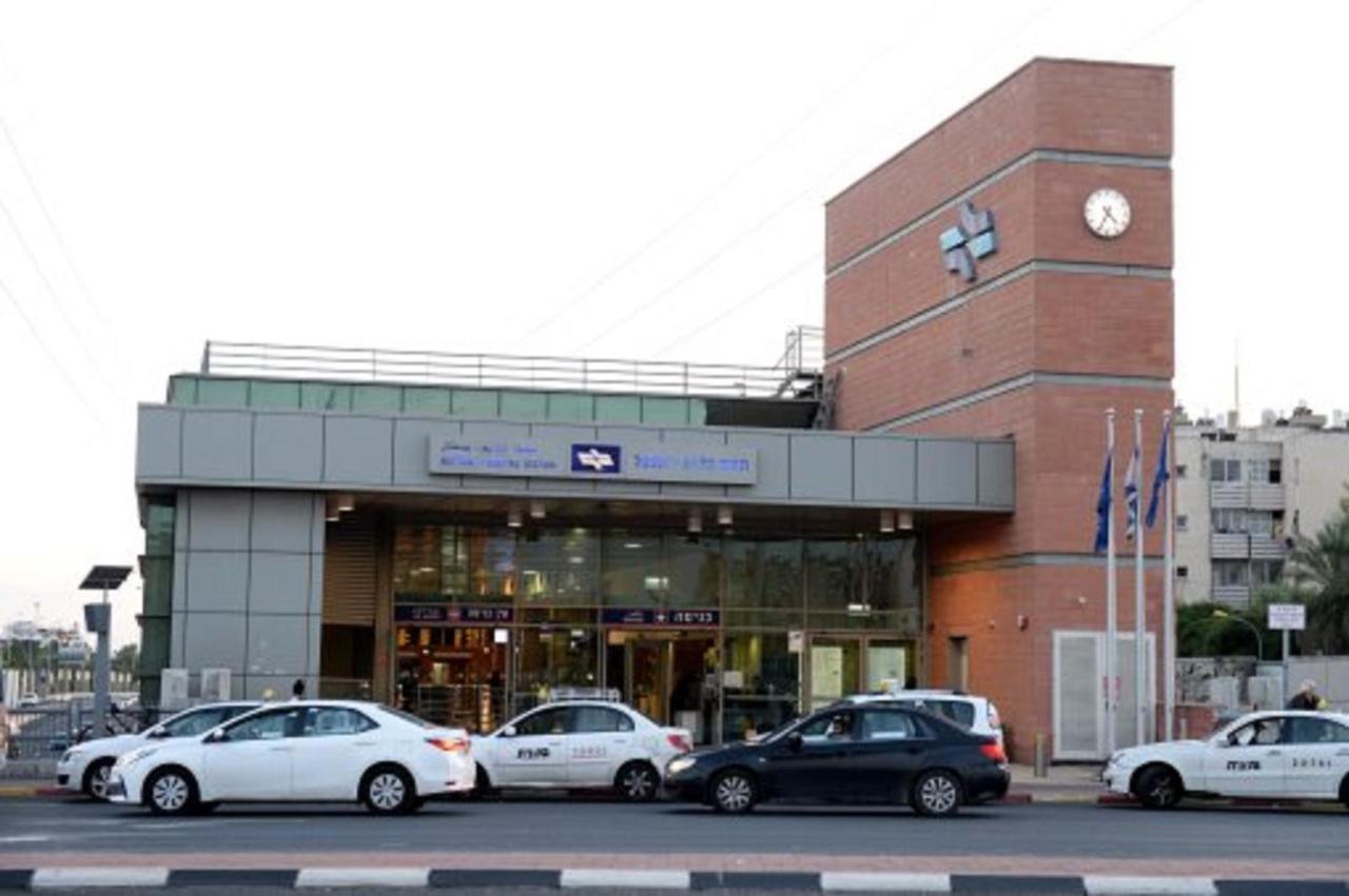 Motel Hofim Bat Yam Exterior foto
